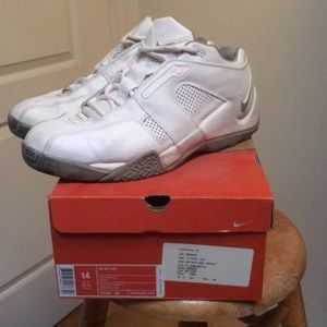 Nike Men’s Basketball Shoes